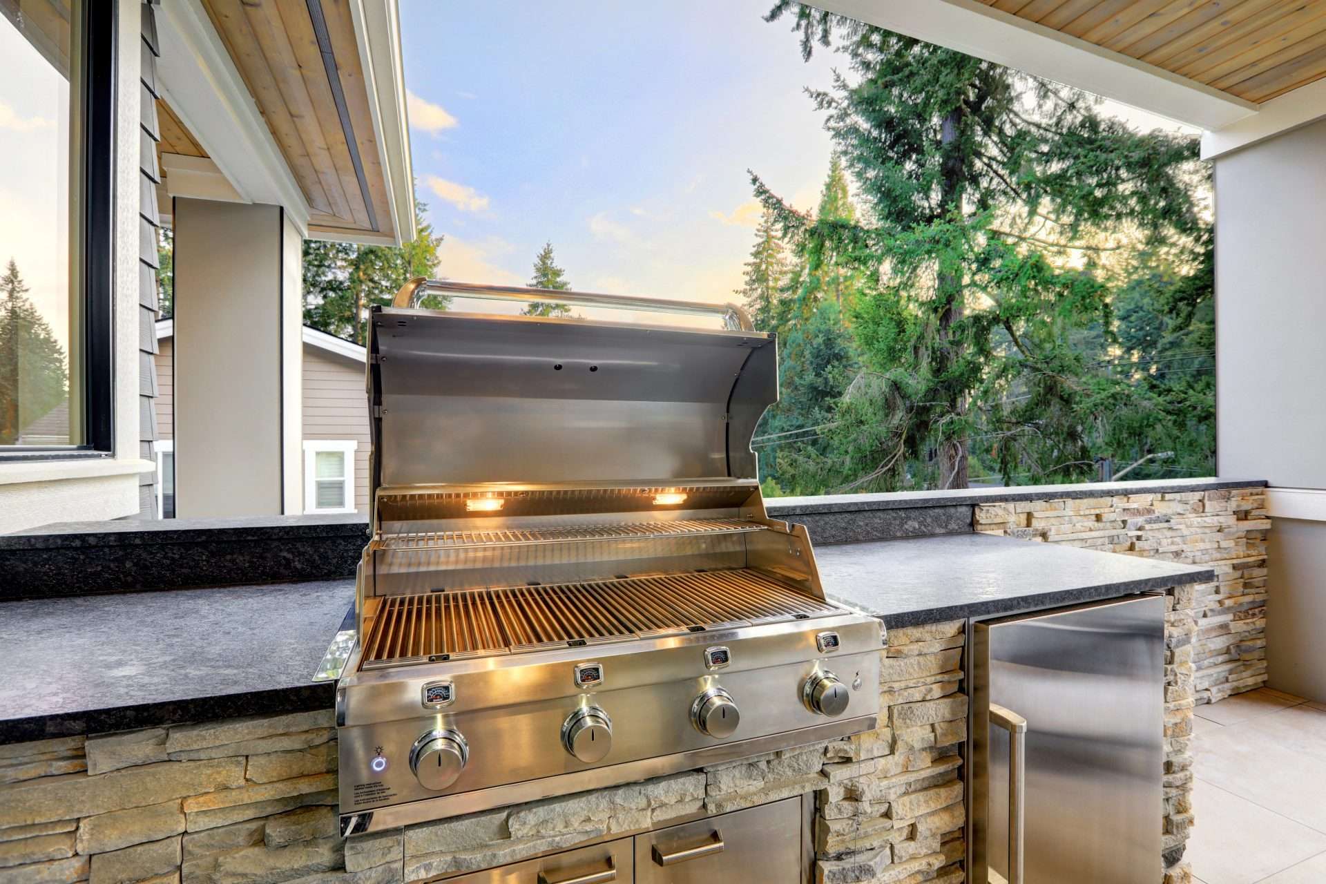 Building an outdoor kitchen