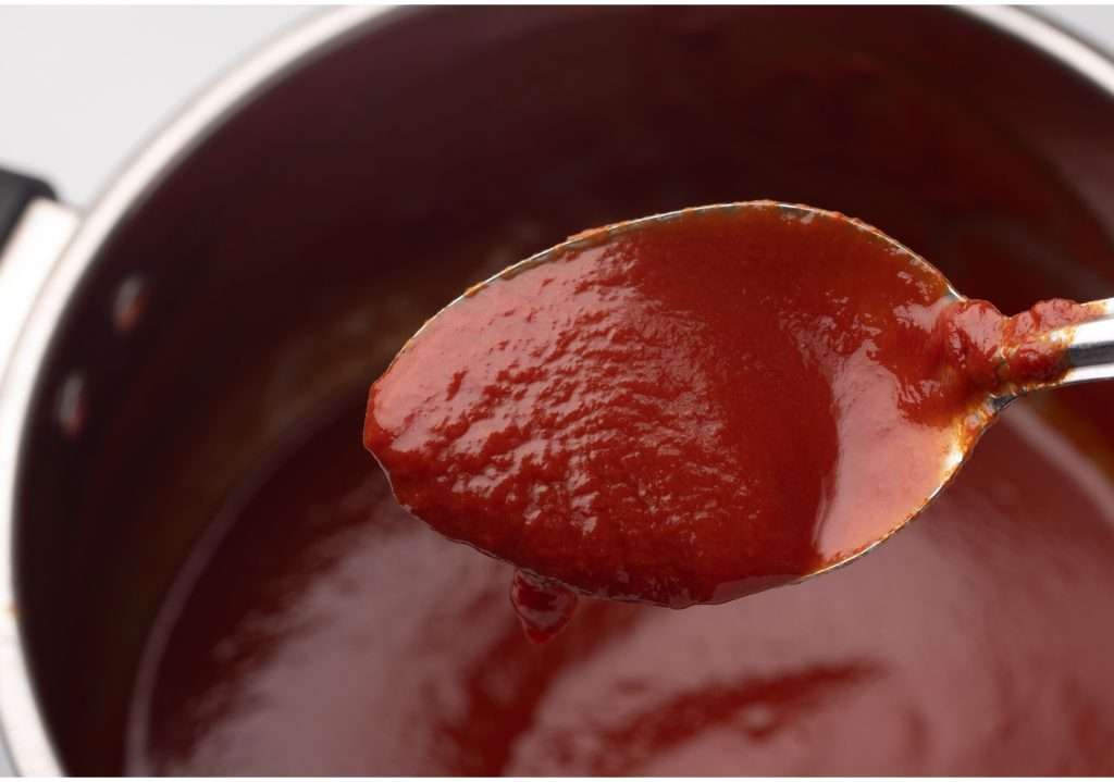 bbq-sauce-in-pot-